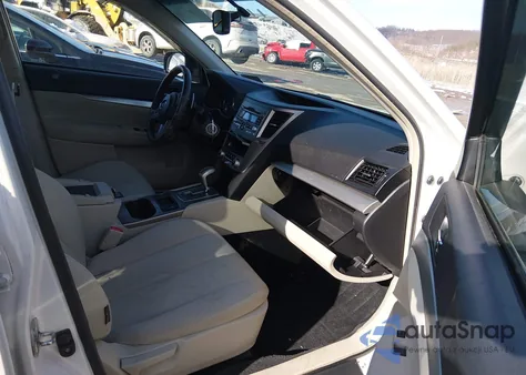 2011 Subaru Outback 2.5I Premium z USA, uszkodzony, nr VIN 4S4BRCCC4B3328234